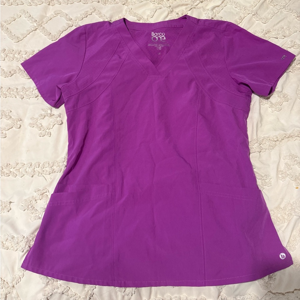 Barco Uniforms Women's Purple Scrub Top. Size: Medium. Never worn